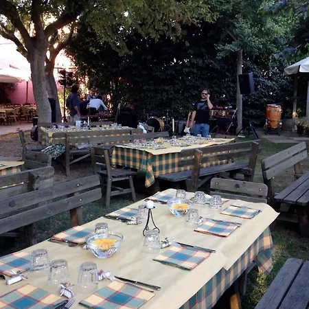 Agriturismo Serena Bauernhof *